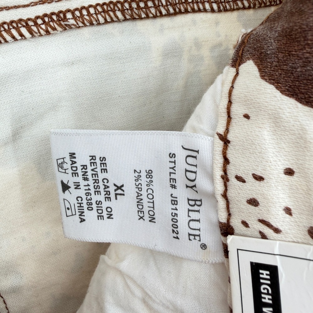 NWT Judy Blue Denim Shorts Brown Cream Cow Print High Waist Cutoff Raw Hem XL - Picture 4 of 14